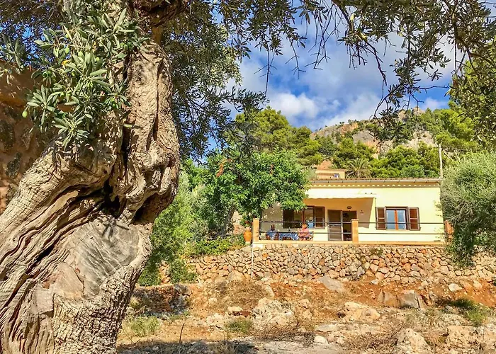 Nice Home In Dei With Wifi
